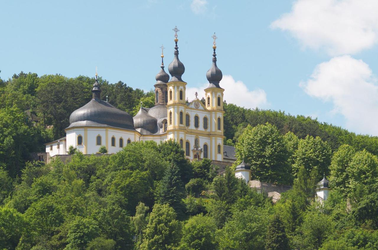 Akzent Hotel Krone Хельмштадт Экстерьер фото
