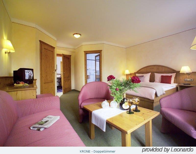 Akzent Hotel Krone Хельмштадт Экстерьер фото